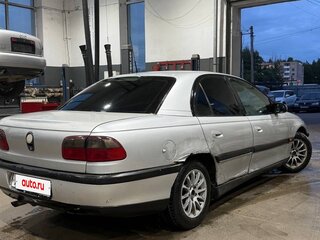 1998 Opel Omega B, серебристый, 100000 рублей, вид 3