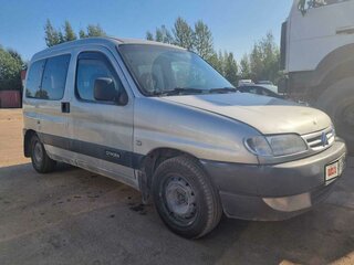 2001 Citroen Berlingo 5-doors I, серебристый, 99000 рублей, вид 2