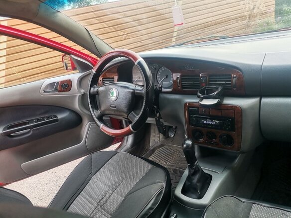 1997 Skoda Octavia I (A4), красный, 230000 рублей - вид 9