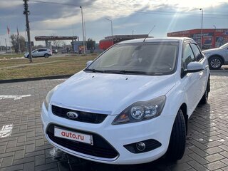 2011 Ford Focus II Рестайлинг, белый, 870000 рублей, вид 2