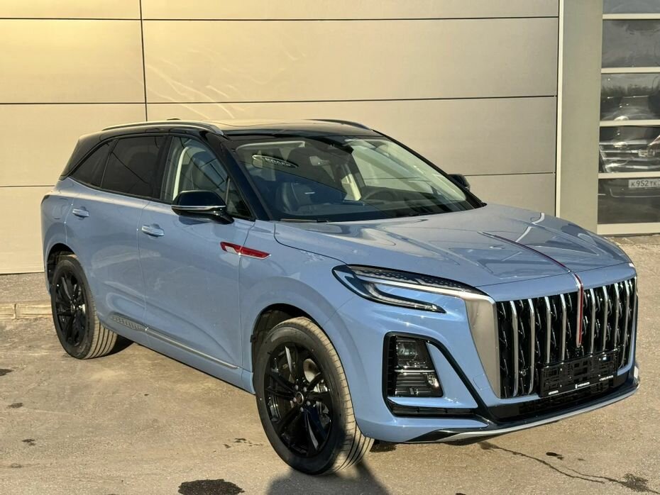 Открыть фотографии: Hongqi HS3