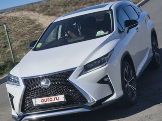 2017 Lexus RX 200t IV, белый, 4170000 рублей, вид 5