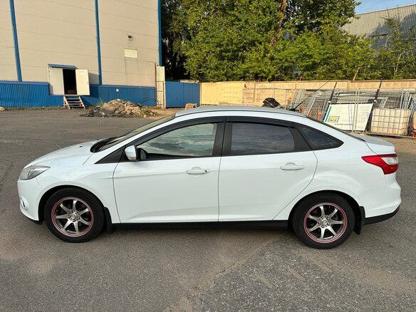 2011 Ford Focus III, белый, 665000 рублей - вид 6