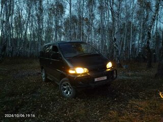 1994 Mitsubishi Delica IV, зелёный, 720000 рублей, вид 4