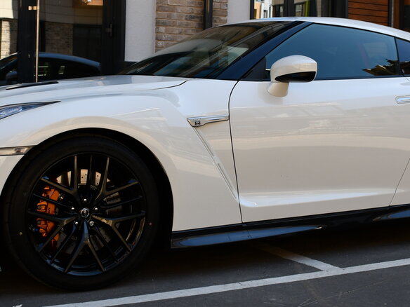 2017 Nissan GT-R, белый - вид 3