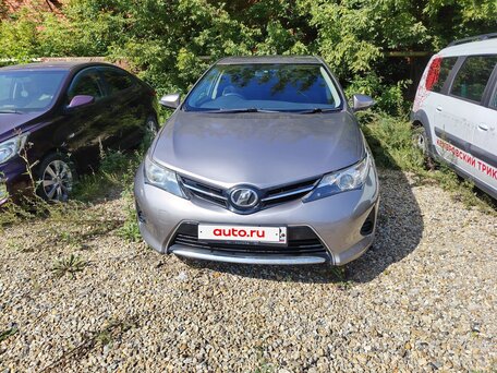 Toyota Auris II