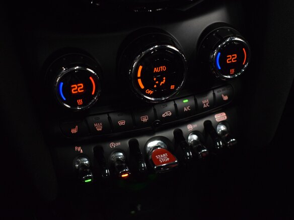 2018 Mini Hatch JCW III (F55/F56) Рестайлинг, серый - вид 18