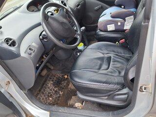 2003 Toyota Echo, серебристый, 330000 рублей, вид 5