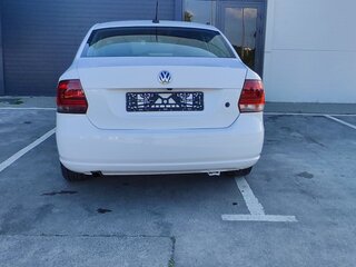 2017 Volkswagen Polo V Рестайлинг, белый, 747000 рублей, вид 4