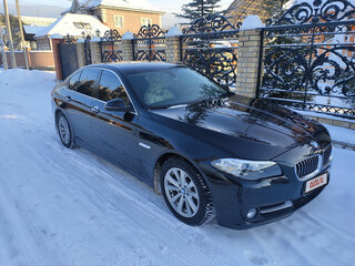 2013 BMW 5 серии 520i VI (F10/F11/F07) Рестайлинг, чёрный, 1900000 рублей, вид 3
