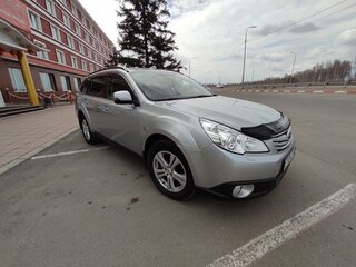 2012 Subaru Outback IV Рестайлинг, серебристый, 1460000 рублей, вид 2