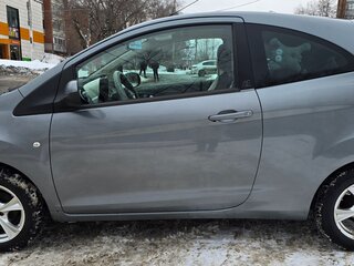 2010 Ford KA II, серебристый, 630000 рублей, вид 2