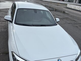 2018 BMW 1 серии 118i II (F20/F21) Рестайлинг 2, белый, 8000000 рублей, вид 2