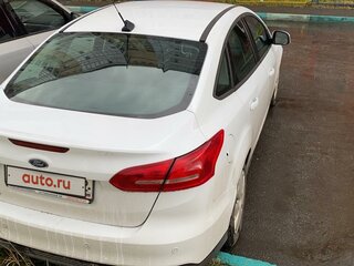2017 Ford Focus III Рестайлинг, белый, 950000 рублей, вид 3