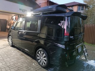 2016 Honda Stepwgn V, чёрный, 2300000 рублей, вид 2
