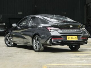 2026 Hyundai Elantra VII (CN7) Рестайлинг, серебристый, 2300000 рублей, вид 4