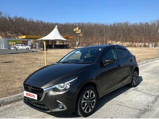 2017 Mazda Demio IV (DJ), серый, 850000 рублей, вид 4