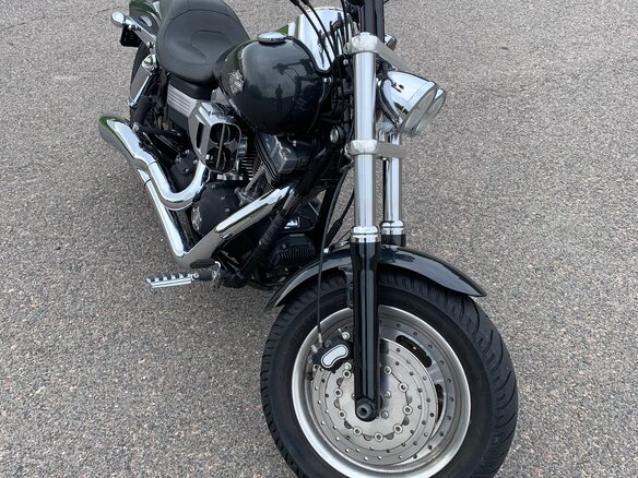 2008 Harley-Davidson Fat Bob, серый, 800000 рублей - вид 7