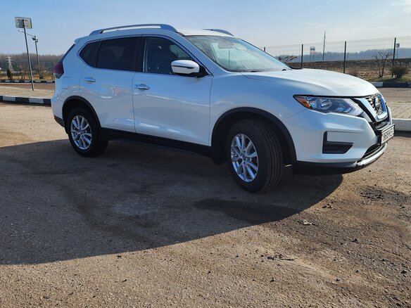 2019 Nissan Rogue II Рестайлинг, белый, 1926387 рублей - вид 3