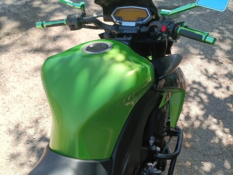 2012 Kawasaki Z 1000, зелёный, 680000 рублей, вид 1