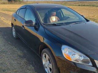 2011 Volvo S60 II, чёрный, 800000 рублей, вид 1