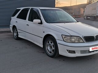2001 Toyota Vista Ardeo V (V50) Рестайлинг, белый, 390000 рублей, вид 1