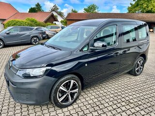 2023 Volkswagen Caddy V, чёрный, 3250000 рублей, вид 1