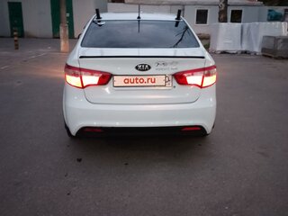 2014 Kia Rio III, белый, 570000 рублей, вид 4