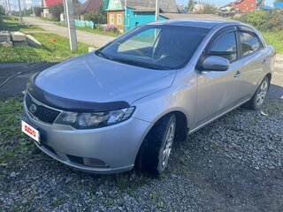 2011 Kia Cerato 5-speed II, серебристый, 680000 рублей, вид 2