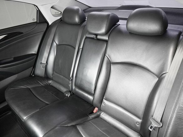 2010 Hyundai Sonata VI (YF), белый, 730000 рублей - вид 8