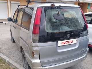2000 Toyota Town Ace Noah III, серый, 500000 рублей, вид 3