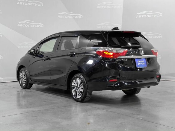 2019 Honda Shuttle II Рестайлинг, чёрный - вид 3