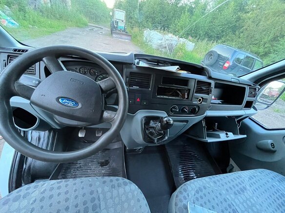 2008 Ford Transit, белый, 1050000 рублей - вид 9