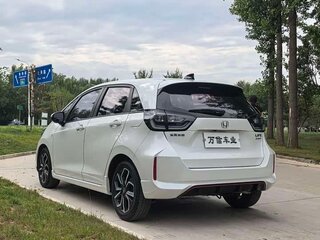 2022 Honda Life VI, белый, 1327000 рублей, вид 5