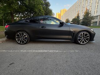 2021 BMW 4 серии M440i xDrive G22, G23, G26, чёрный, 7000000 рублей, вид 4