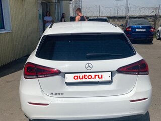 2019 Mercedes-Benz A-Класс 200 IV (W177), белый, 1700000 рублей, вид 3
