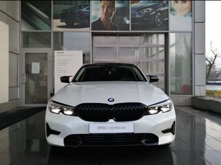 2021 BMW 3 серии 318d VII (G2x), белый, 3950000 рублей, вид 3
