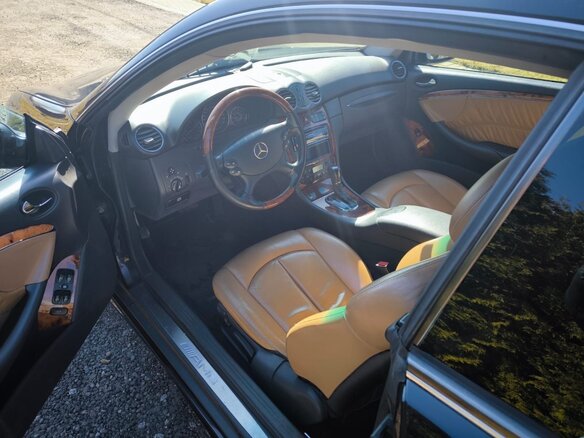 2004 Mercedes-Benz CLK-Класс 200 II (W209), чёрный, 2100000 рублей - вид 5
