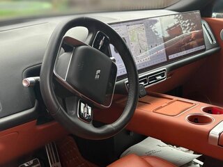 2023 Li Auto (Lixiang) L9 44.5 kWh I, чёрный, 6650000 рублей, вид 4