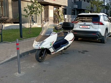 2010 Yamaha Maxam (CP250), белый, 250000 рублей, вид 1