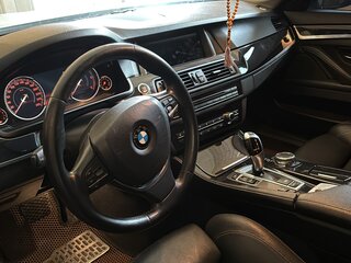 2016 BMW 5 серии 520d VI (F10/F11/F07) Рестайлинг, белый, 2500000 рублей, вид 3