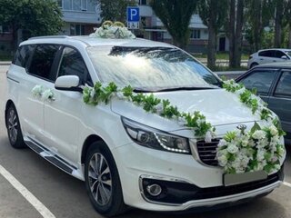 2016 Kia Carnival III, белый, 2650000 рублей, вид 1