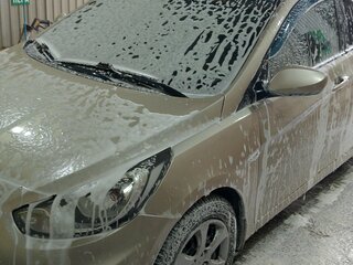 2012 Hyundai Solaris I, бежевый, 845000 рублей, вид 4