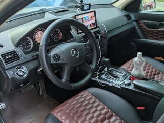 2011 Mercedes-Benz C-Класс 180 BlueEFFICIENCY III (W204), белый, 1100000 рублей, вид 5