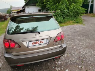 1998 Toyota Harrier I (XU10), серый, 700000 рублей, вид 3