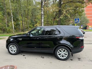 2018 Land Rover Discovery V, чёрный, 4500000 рублей, вид 3