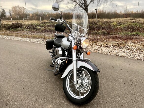 2003 Honda Shadow 750, серебристый, 600000 рублей - вид 4