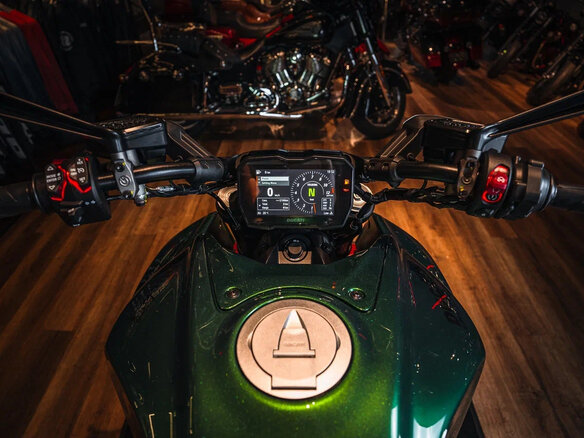 2024 Ducati Diavel V4, зелёный, 6990000 рублей - вид 14
