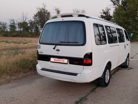 2005 Kia Pregio, белый, 680000 рублей, вид 4