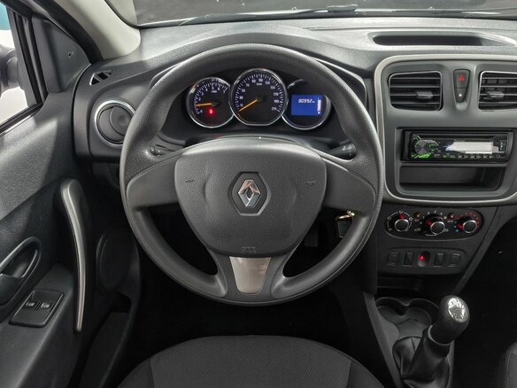 2016 Renault Logan II, белый, 624000 рублей - вид 13